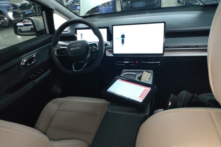 Used AION Y 2022 Plus 70 Enjoy Edition