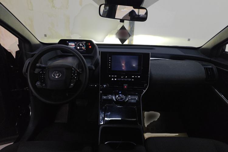 Used Toyota FAW Toyota bZ4X 2022 Two-Wheel-Drive Long-Range JOY Edition
