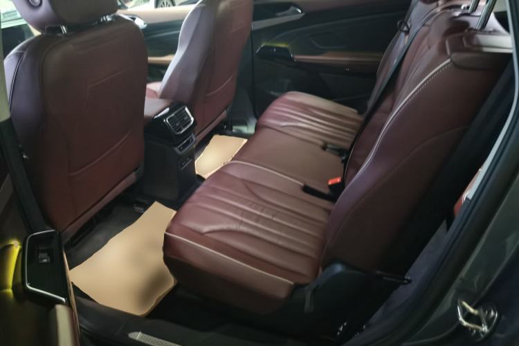 Used Volkswagen ID.6 X 2022 Smart Enjoyment Long-Range Edition Left Rear Seat