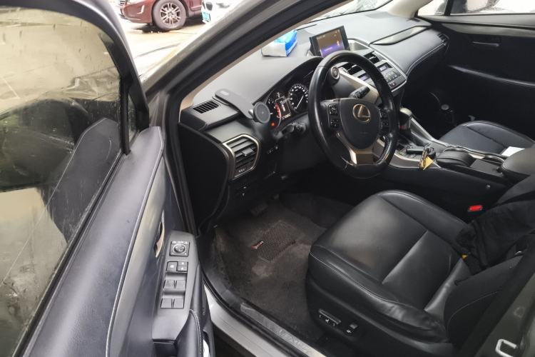 Used Lexus NX 2015 200T All-Wheel-Drive Fēngshàng Edition Driver Seat
