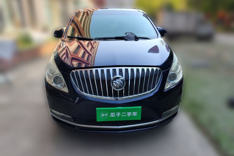 Used Buick GL8 2013 3.0L GT Luxury Business Haoya Edition Front