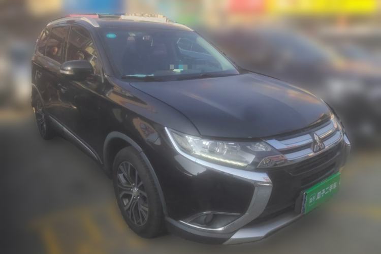 Used Mitsubishi Outlander 2018 2.0L Two-Wheel Drive Glory Edition 5 Seats
