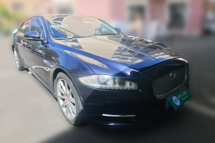 Used Jaguar XJ 2014 XJL 3.0 SC Four-Wheel Drive Panoramic Business Edition
