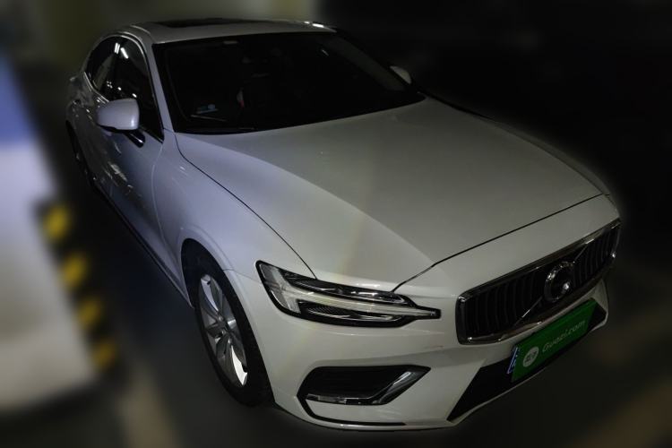 Used Volvo S60 2021 T3 SmartDrive Luxury Edition