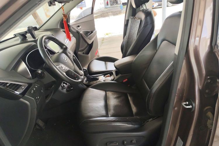 Used Hyundai Grand SantaFe 2013 2.2T 7-Seater Four-Wheel-Drive Comfort Edition
