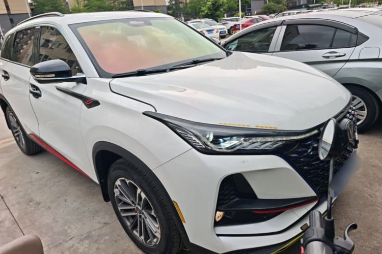 Used CHANGAN CS75 PLUS 2020 1.5T Automatic Luxury Version Front Right 45 Deg