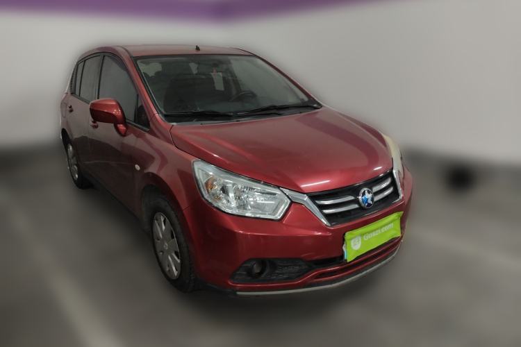 Used Venucia R50 2015 1.6L Manual Fashion Edition