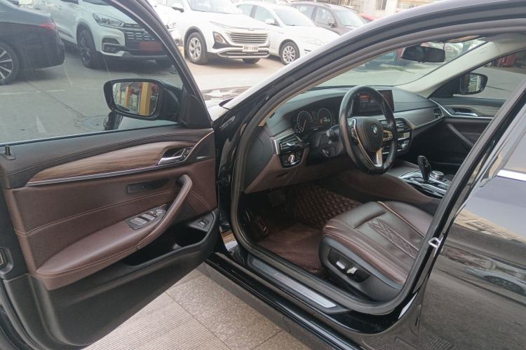 Used BMW 5 Series 2019 Updated 530Li xDrive Luxury Package