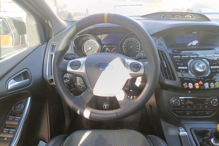 Used Ford Focus 2013 2.0T ST Orange Edition