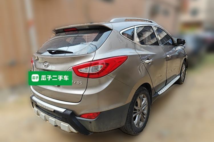 Used Hyundai ix35 2015 2.0L Automatic 2WD Smart Version China V Standard