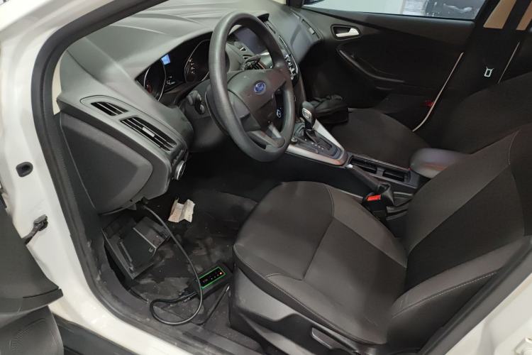 Used Ford Focus 2018 Hatchback Classic 1.6L Automatic Comfort Plus SmartDrive Edition
