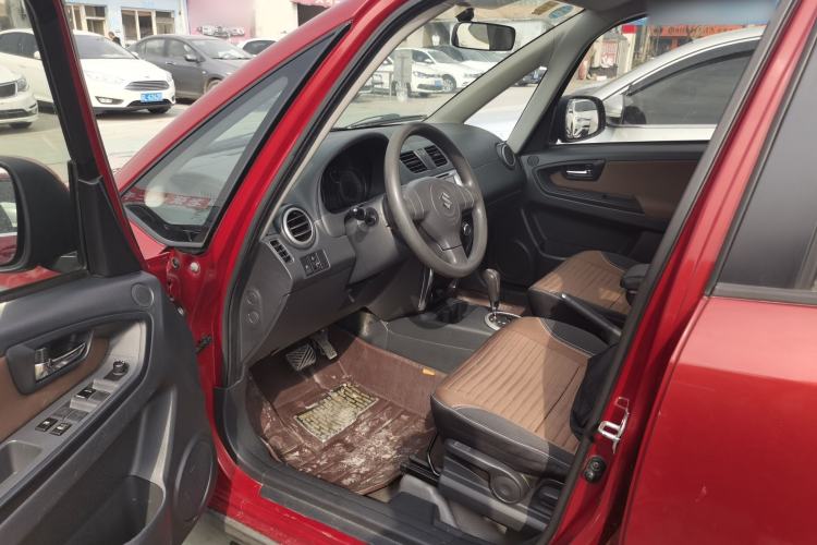 Used Suzuki SX4 2013 1.6L Automatic CoolRide Model