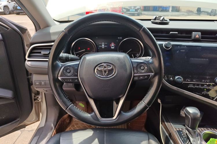 Used Toyota Camry 2019 2.0G Luxury Edition China VI Standard
