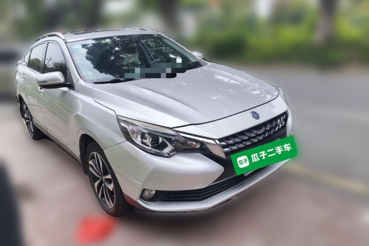 Used Venucia T90 2018 2.0L CVT Smart Connect Luxury Edition China V Standard