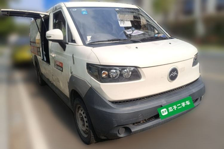 Used New Gonow Aoteng 2022 Pure Electric Van 41.93 kWh Hengtian Guoxuan Front Right 45 Deg