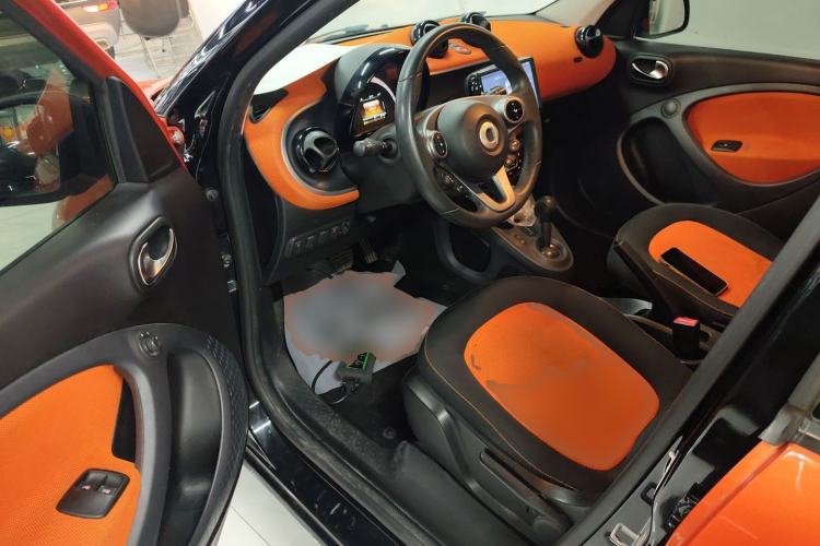 Used smart forfour 2016 1.0L 52 kW Passion Edition