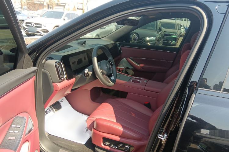 Used Hima AITO M8 2025 Extended-Range Ultra Version 53.4 kWh 5-Seater Edition Driver Seat