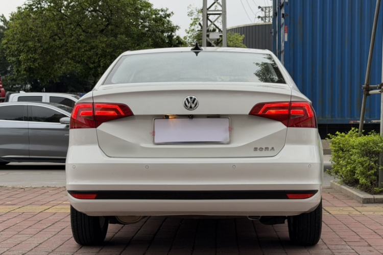 Used Volkswagen Bora 2018 1.5L Manual Fashion Model
