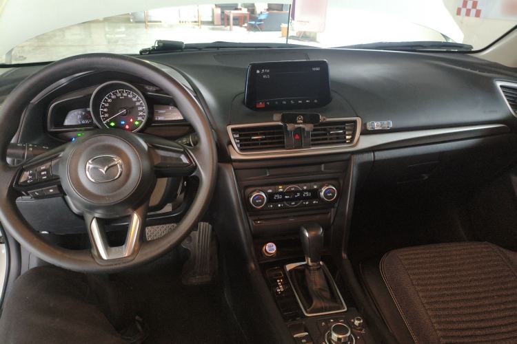 Used Mazda Mazda 3 Axela 2017 Sedan 1.5L Automatic Luxury Model Emission Standard China V
