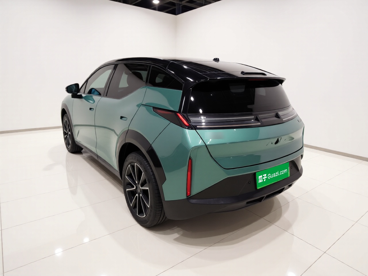 Zeekr X 2023 Rear-Drive YOU Edition 4 Seats — снимка 4