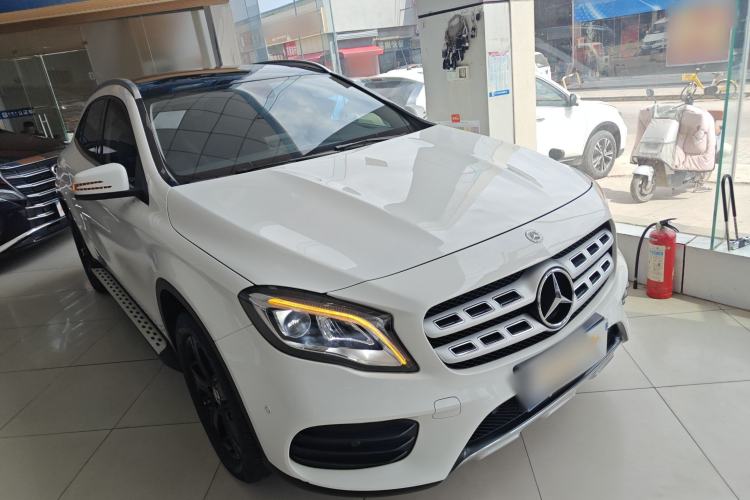 Used Mercedes-Benz GLA 2019 GLA 200 Fashion Model Exterior 1