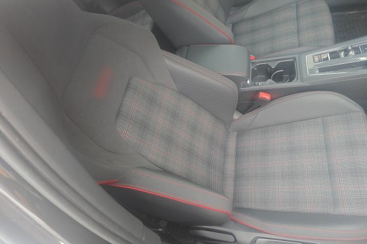 Used Volkswagen Golf GTI 2023 380TSI DSG GTI Right Front Seat