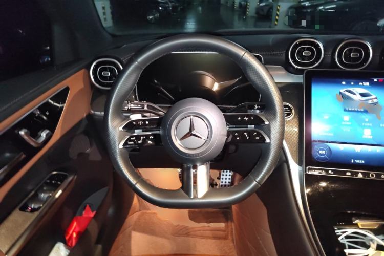 Used Mercedes-Benz GLC Coupe 2024 GLC 260 4MATIC Coupe SUV Steering Wheel