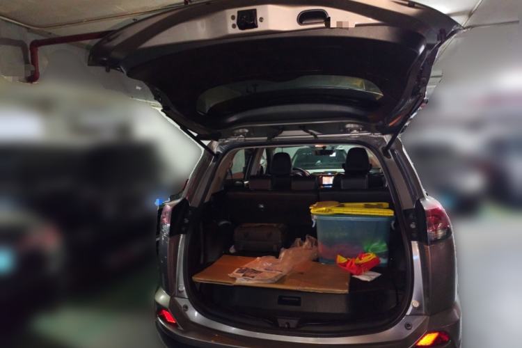 Used Toyota RAV4 2016 2.0L CVT Two-Wheel Drive Smart Edition China V Standard
