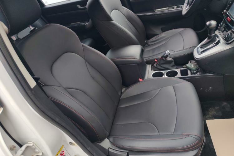 Used Haval H6 2015 Sport Edition 1.5T Automatic Two-Wheel Drive Luxury Model