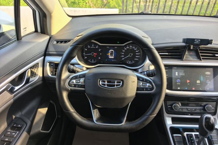 Used Geely Auto Emgrand GS 2019 1.4T CVT Edition Interior 6