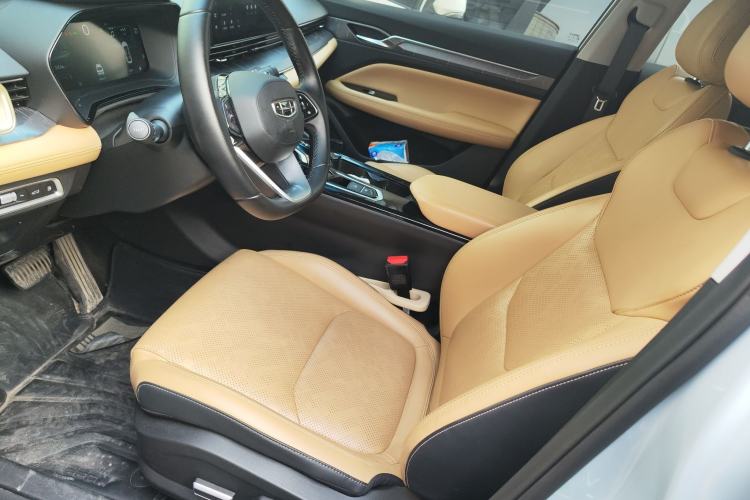 Used Geely Auto Emgrand L HiP 2024 Longteng Edition 1.5TD-DHT Pro 100KM Excellence Model