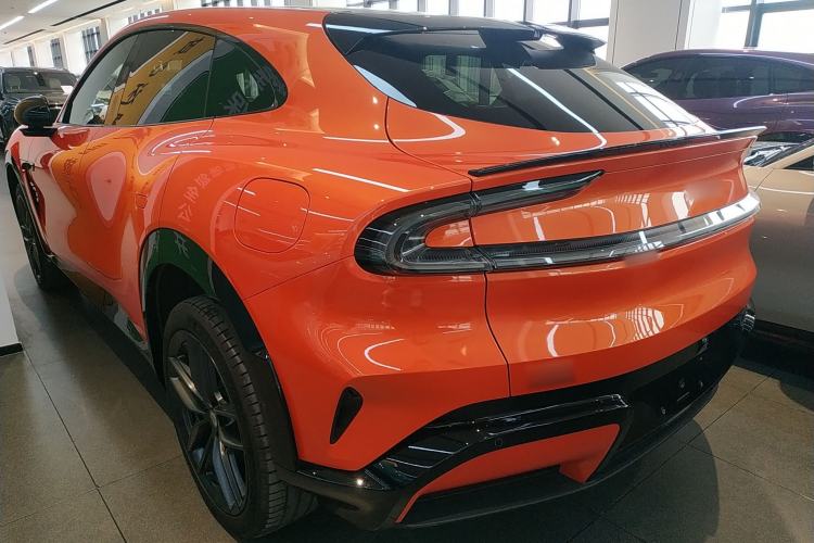 Used Xiaomi Auto YU7 2025 Ultra-Long Range High-Performance All-Wheel-Drive Max Edition