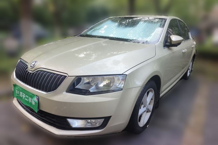 Used Skoda Octavia 2015 1.6L Automatic Yijie Edition Guazi used car, China used car export, Used car for sale, Used  cars, Cheapest cars for sale