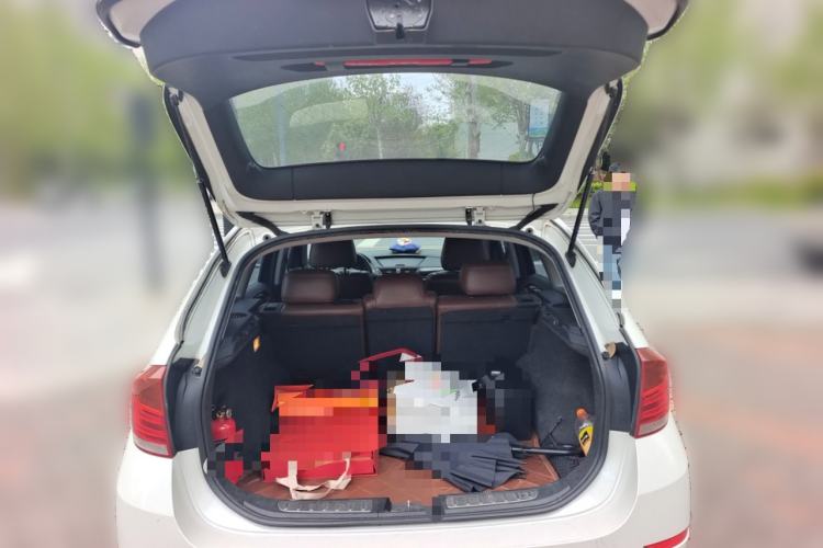 Used BMW X1 2014 sDrive18i Fashion Model Trunk