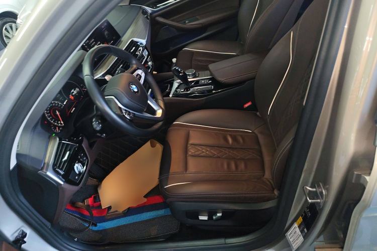 Used BMW 5 Series New Energy 2019 Updated Version 530Le Luxury Package Left Front Seat