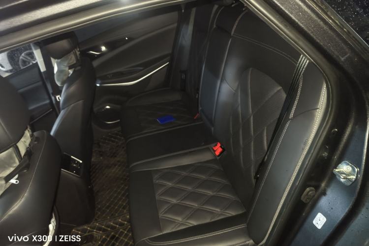 Used CHANGAN Ruicheng CC 2022 Blue Whale Edition 1.5T DCT Luxury Model Left Rear Seat