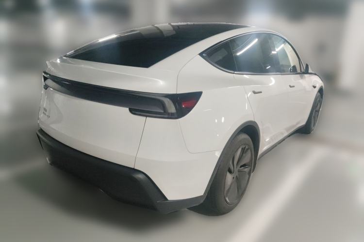 Used Tesla Model Y 2025 Rear-Wheel-Drive Version