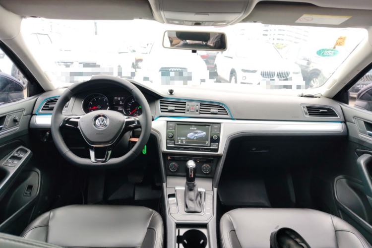 Used Volkswagen Lamando 2017 230TSI DSG Fashion Edition