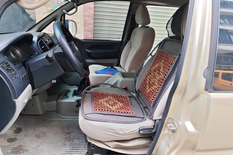 Used FORTHING Lingzhi 2017 M3L 1.6L 7-Seater Comfort Model
