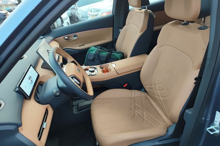 Used Geely Galaxy Xingjian 7 EM-i 2025 120km Flagship Edition Left Front Seat