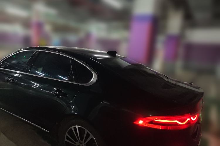 Used Jaguar XFL 2024 2.0T P250 Two-Wheel Drive Prestige Luxury Edition Rear Left 45 Deg