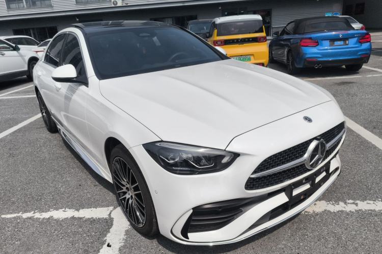 Used Mercedes-Benz C-Class 2023 Restyled C 260 L Sport Edition Front Right 45 Deg