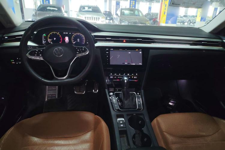 Used Volkswagen FAW-Volkswagen CC 2021 Estate Car 380TSI Vizion Edition Center Console