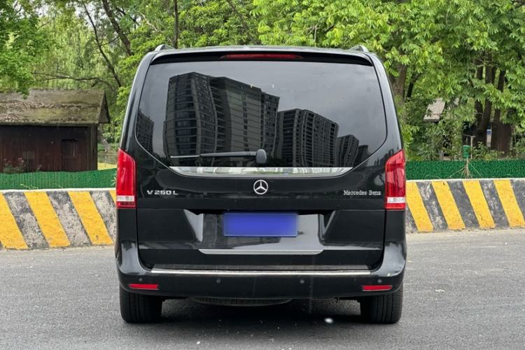 Used Mercedes-Benz V-Class 2018 V 260 L Prestige Extended Version China VI
