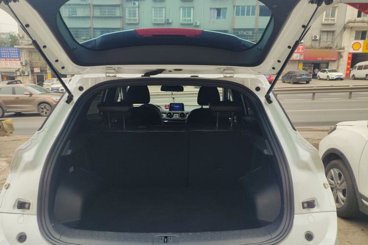 Used Dongfeng Fengon 500 2021 1.5L CVT Enjoyment Model
