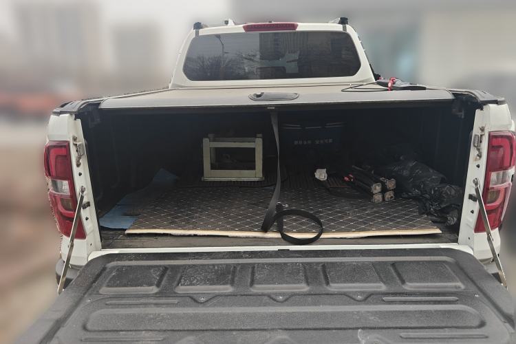 Used CHANGAN KAICHENG F70 2022 2.4T Gasoline Automatic 4x4 Executive Version Standard Wheelbase 4K22D4T Trunk