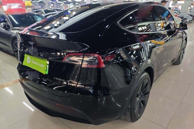 Used Tesla Model Y 2023 Rear-Wheel-Drive Version