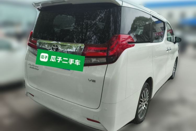 Used Toyota Alphard 2015 3.5L Luxury Edition
