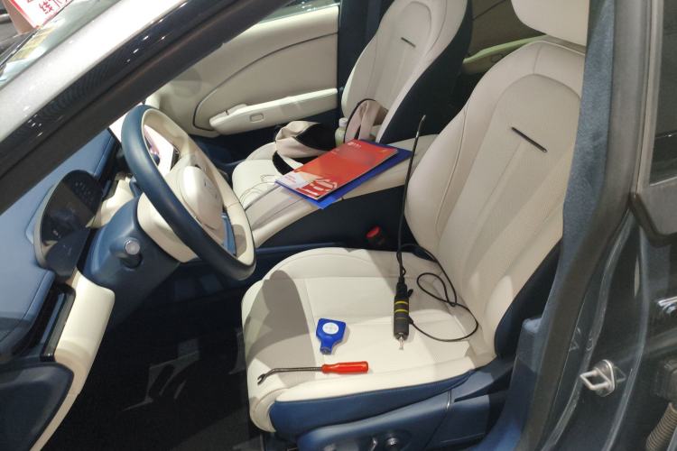 Used Zeekr 007 2024 Rear-Drive Version 100 kWh Left Front Seat