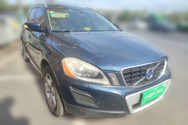 Used Volvo XC60 2012 T5 Comfort Edition Front Right 45 Deg
